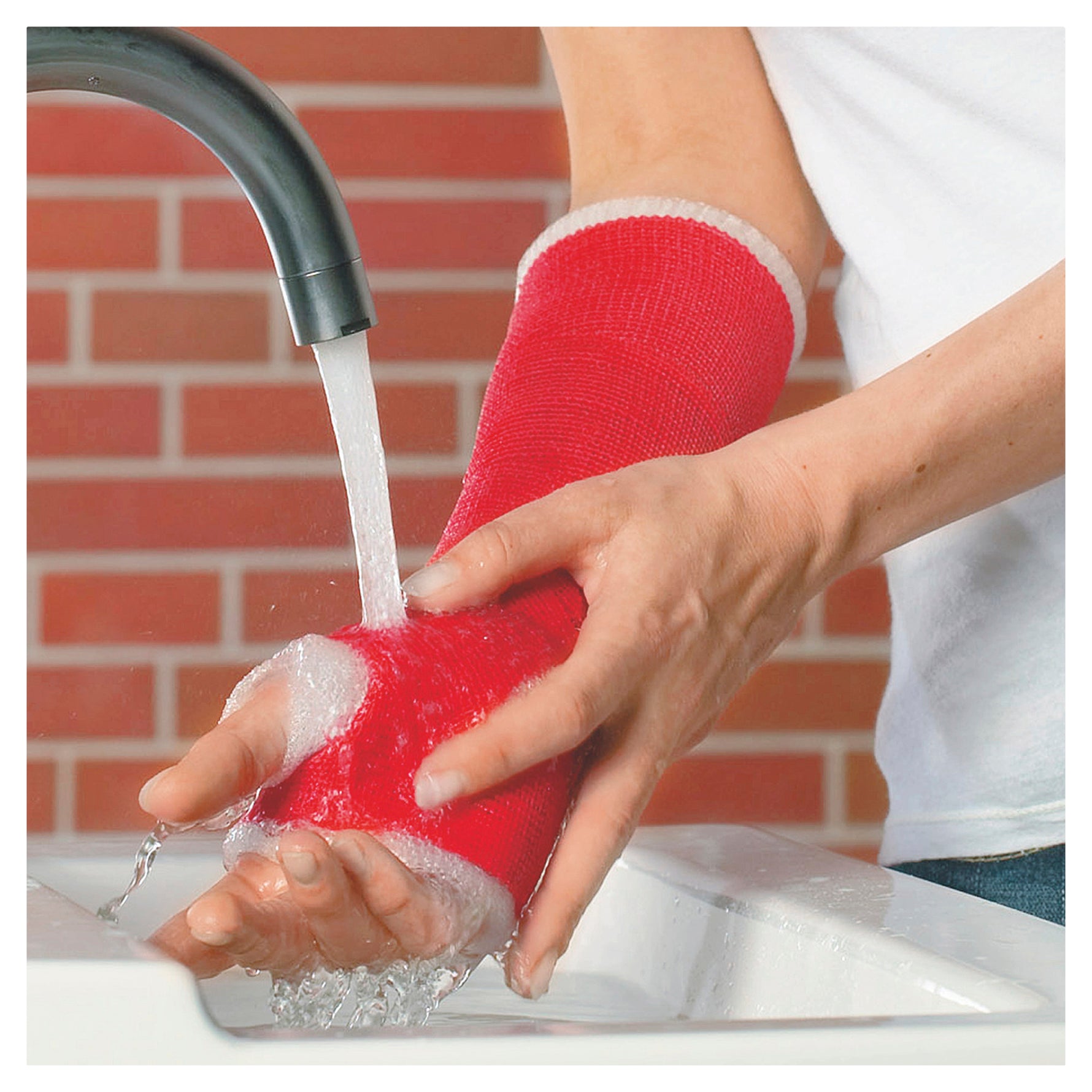 Delta-Dry Water Resistant Cast Padding - Box 12